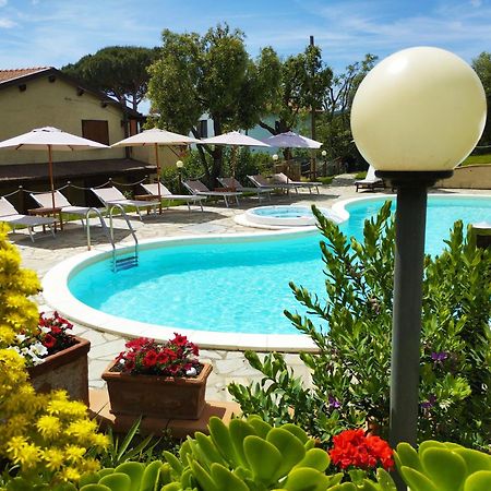 קסטליונה דלה פסקאיה Agriturismo La Luciana מראה חיצוני תמונה