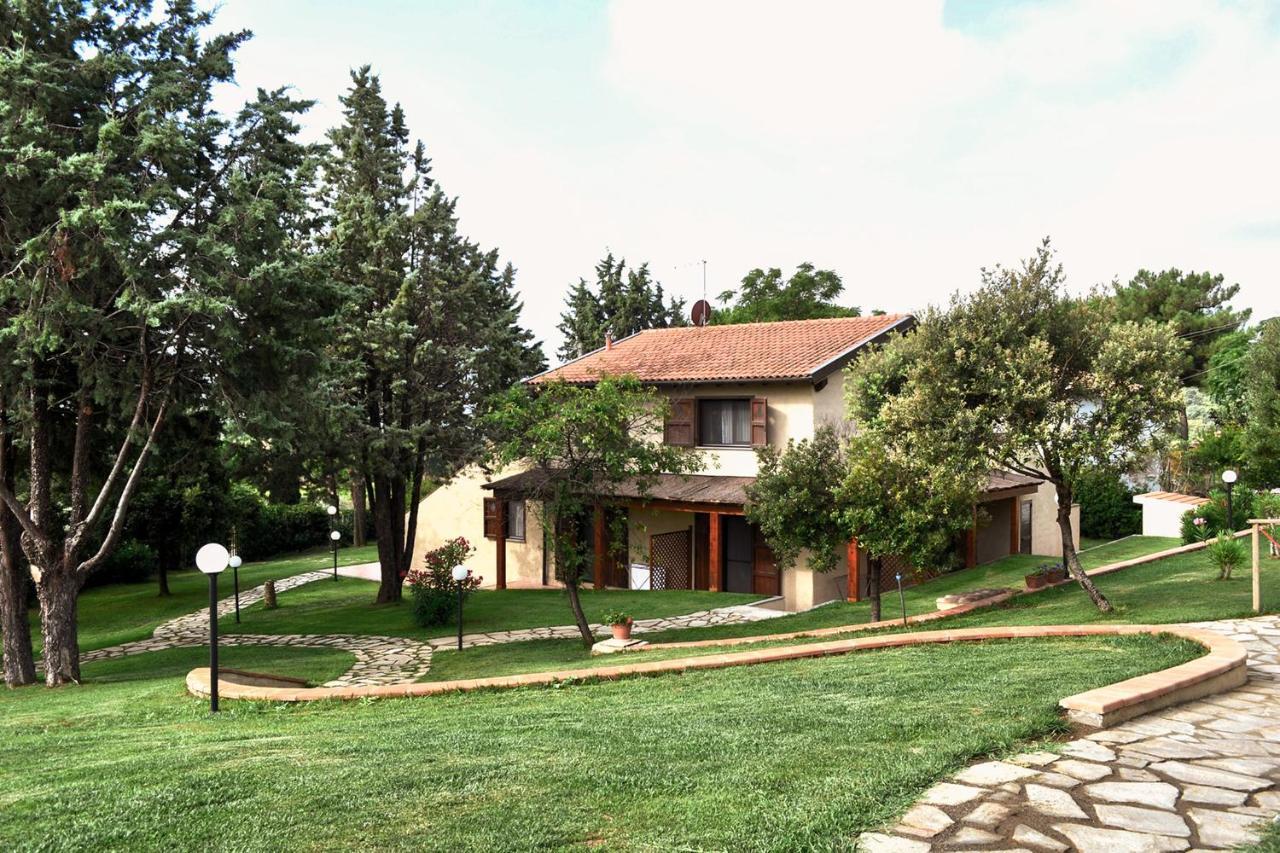 קסטליונה דלה פסקאיה Agriturismo La Luciana מראה חיצוני תמונה