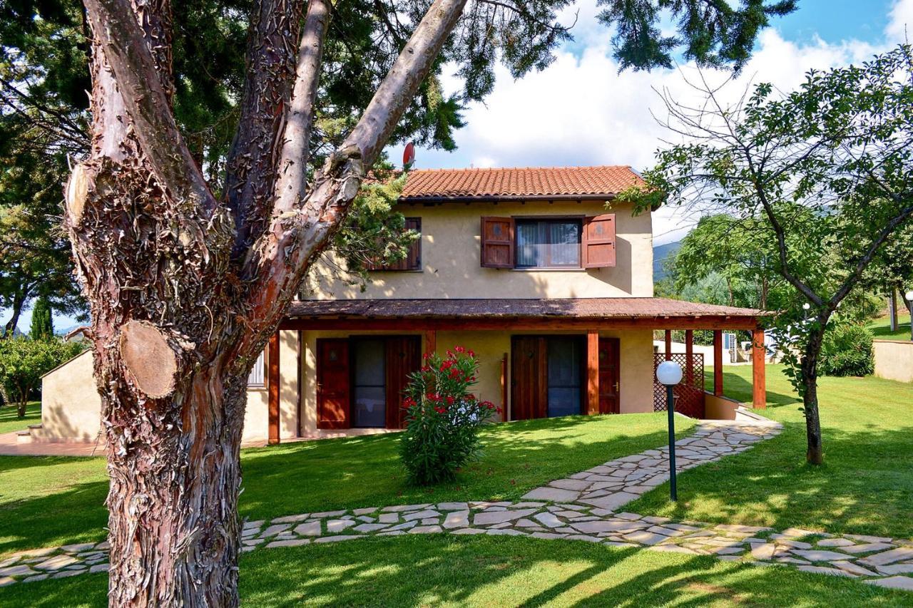 קסטליונה דלה פסקאיה Agriturismo La Luciana מראה חיצוני תמונה