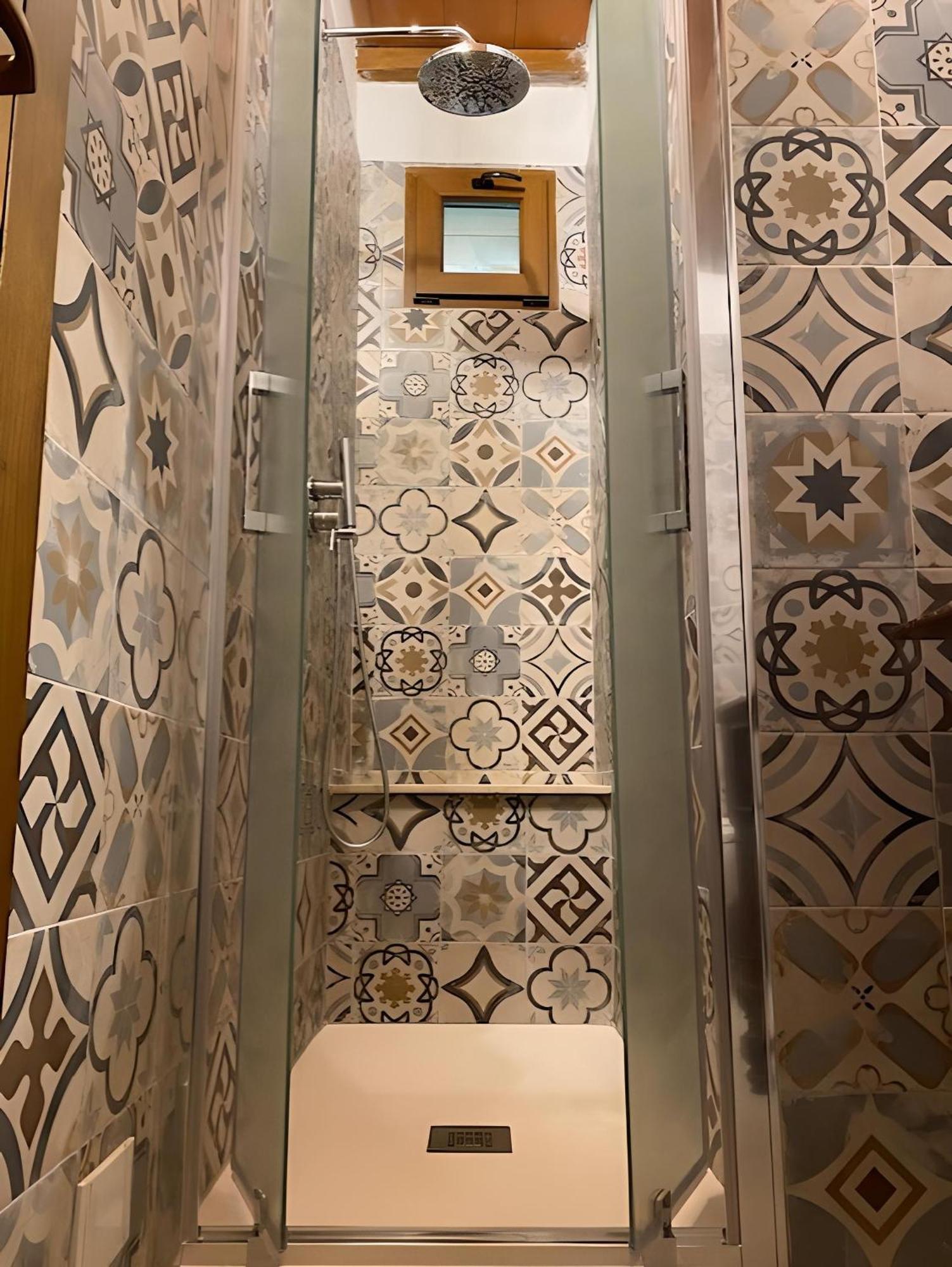 קסטליונה דלה פסקאיה Agriturismo La Luciana מראה חיצוני תמונה