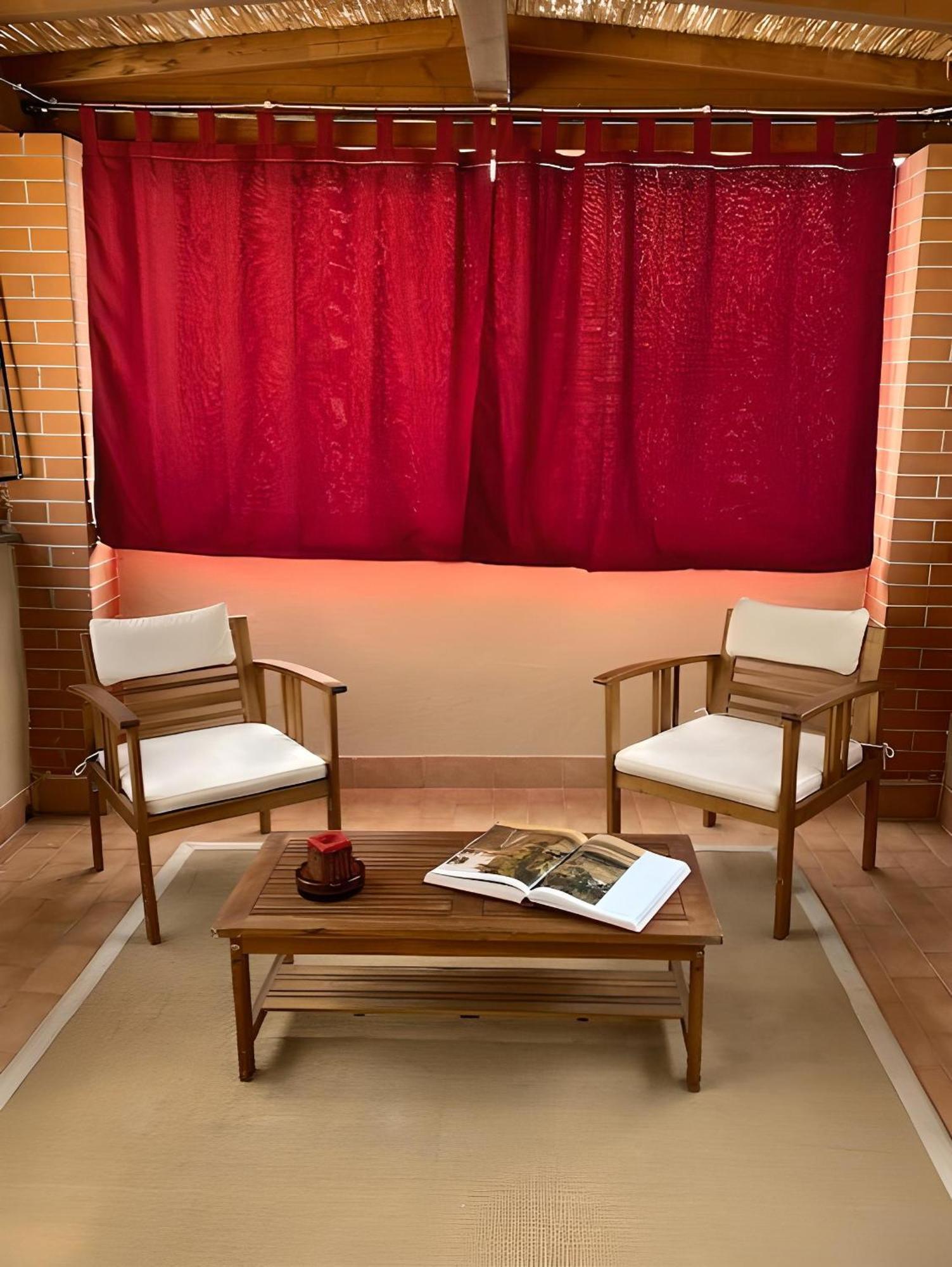קסטליונה דלה פסקאיה Agriturismo La Luciana מראה חיצוני תמונה